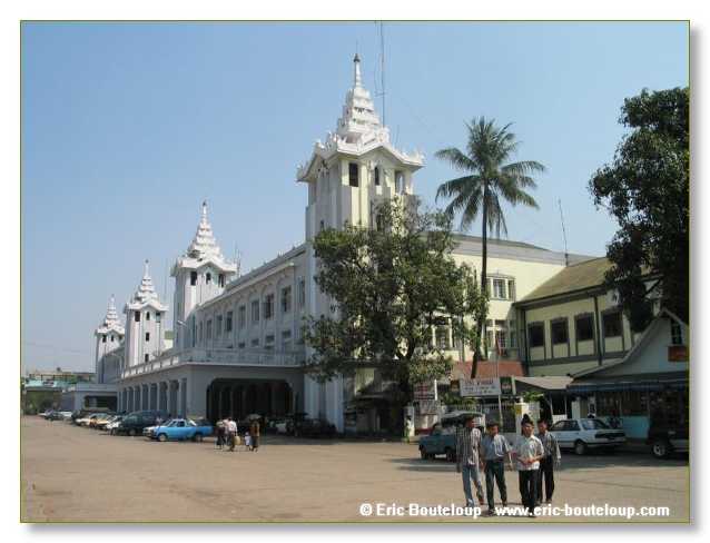 019_BIRMANIE_2k3_Yangoon