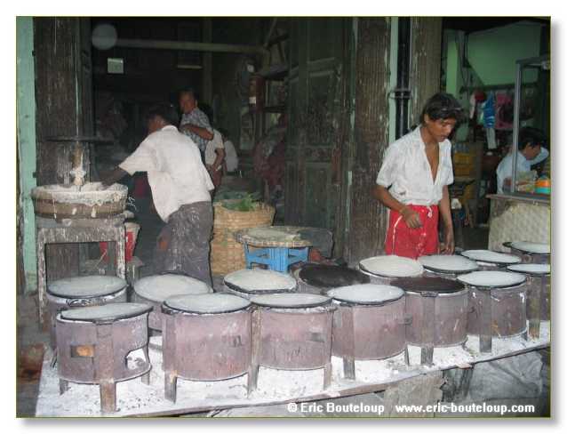 029_BIRMANIE_2k3_Yangoon