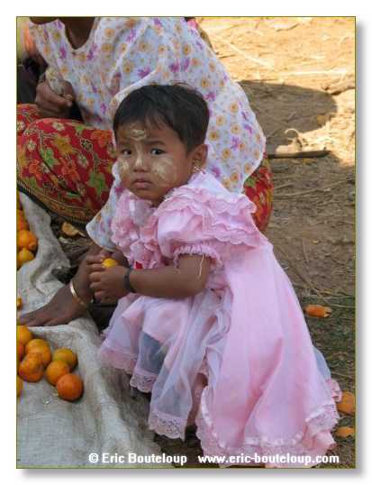 052_BIRMANIE_2k3_Lac_Inle