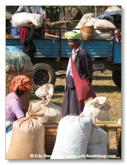 053_BIRMANIE_2k3_Lac_Inle