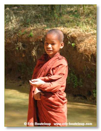 060_BIRMANIE_2k3_Lac_Inle