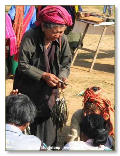 072_BIRMANIE_2k3_Lac_Inle