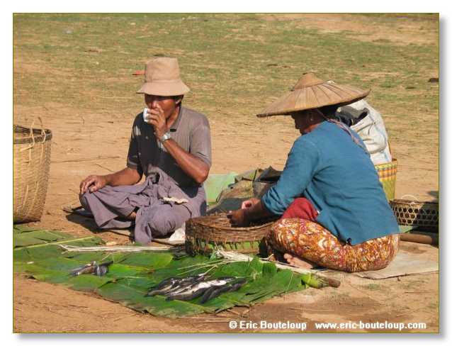 073_BIRMANIE_2k3_Lac_Inle