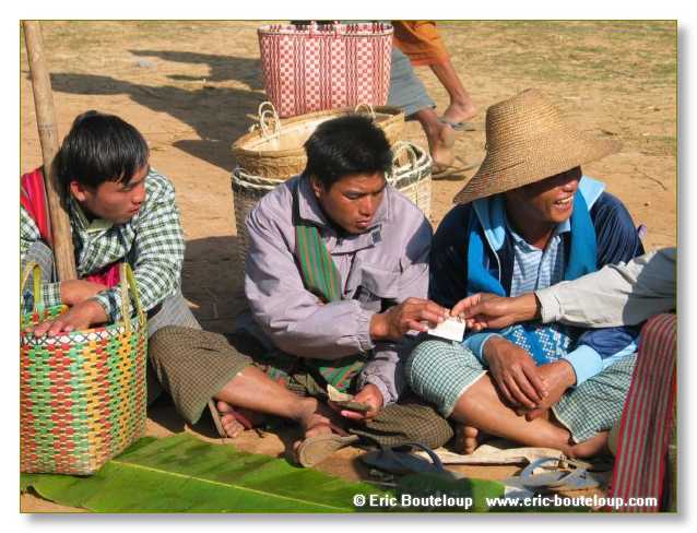 076_BIRMANIE_2k3_Lac_Inle