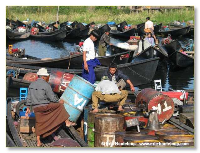 093_BIRMANIE_2k3_Lac_Inle