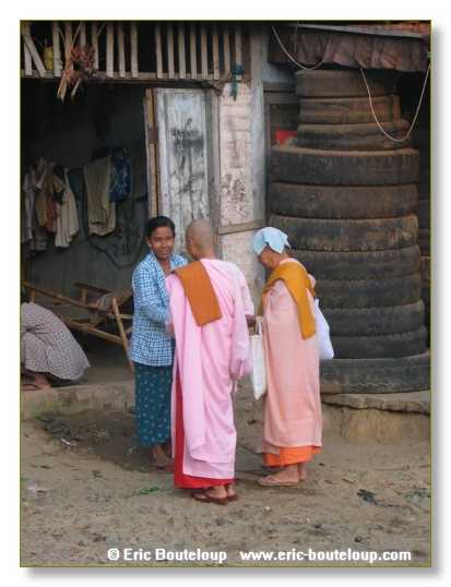 264_BIRMANIE_2k3_Yangoon