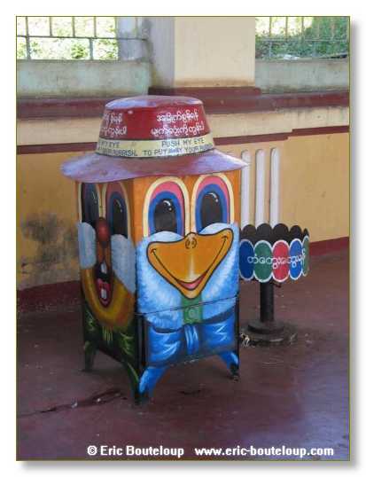 268_BIRMANIE_2k3_Yangoon