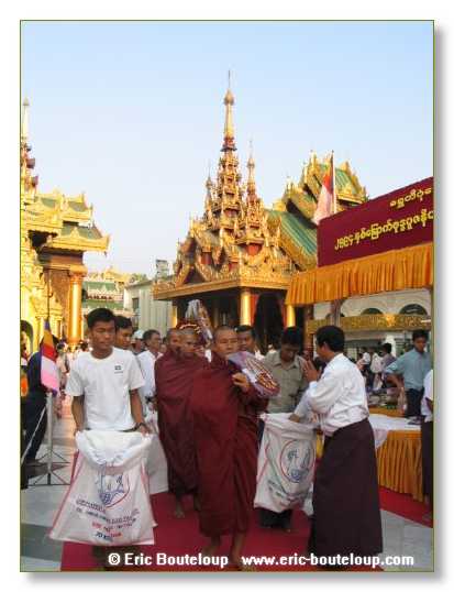 013_BIRMANIE_2006_03