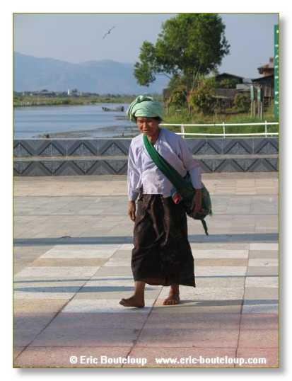 072_BIRMANIE_2006_03