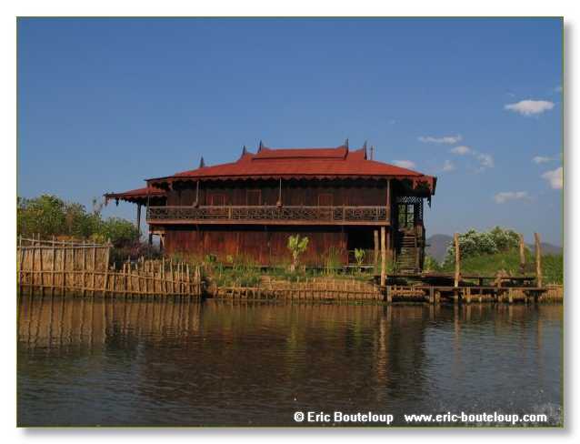 083_BIRMANIE_2006_03