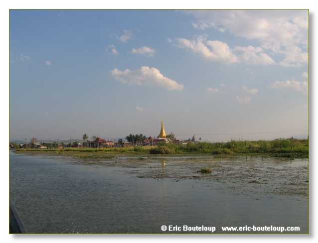 085_BIRMANIE_2006_03