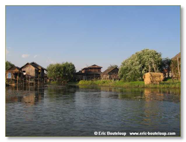 091_BIRMANIE_2006_03