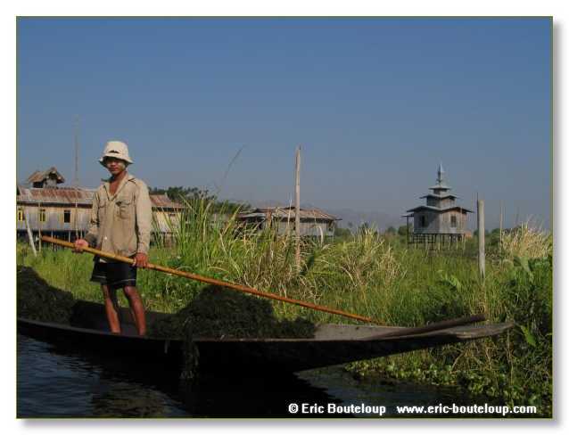 180_BIRMANIE_2006_03