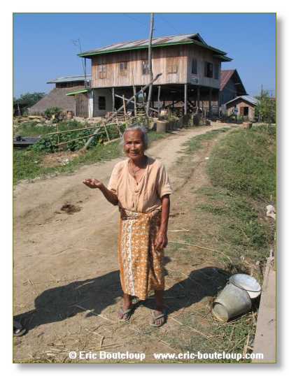 188_BIRMANIE_2006_03