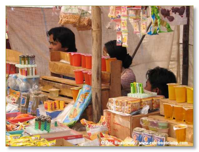 208_BIRMANIE_2006_03