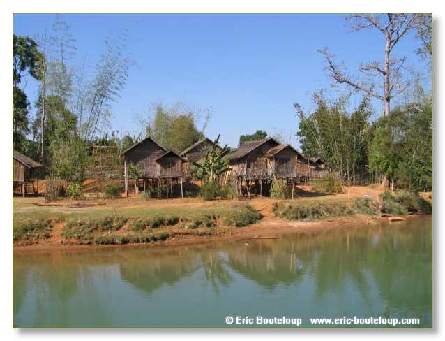 252_BIRMANIE_2006_03