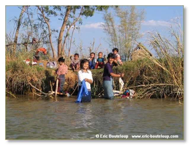 253_BIRMANIE_2006_03