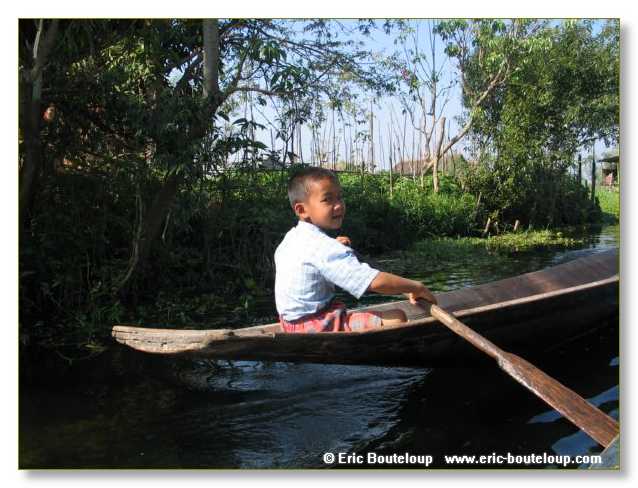 277_BIRMANIE_2006_03