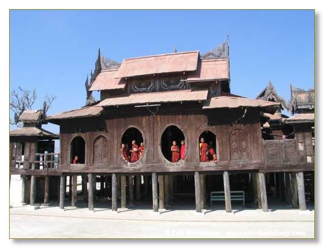 280_BIRMANIE_2006_03