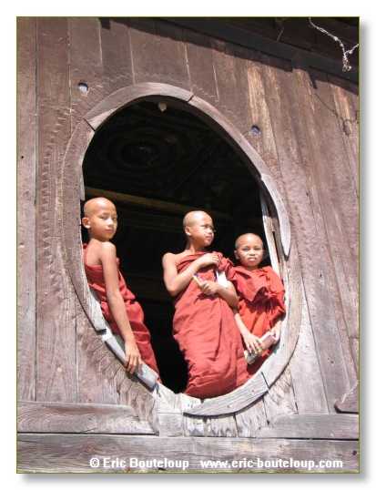 281_BIRMANIE_2006_03