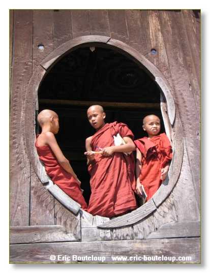 282_BIRMANIE_2006_03