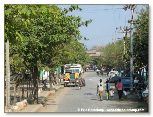 292_BIRMANIE_2006_03