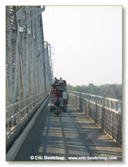 300_BIRMANIE_2006_03