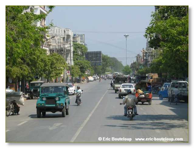 354_BIRMANIE_2006_03