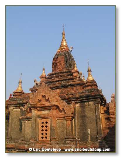 371_BIRMANIE_2006_03