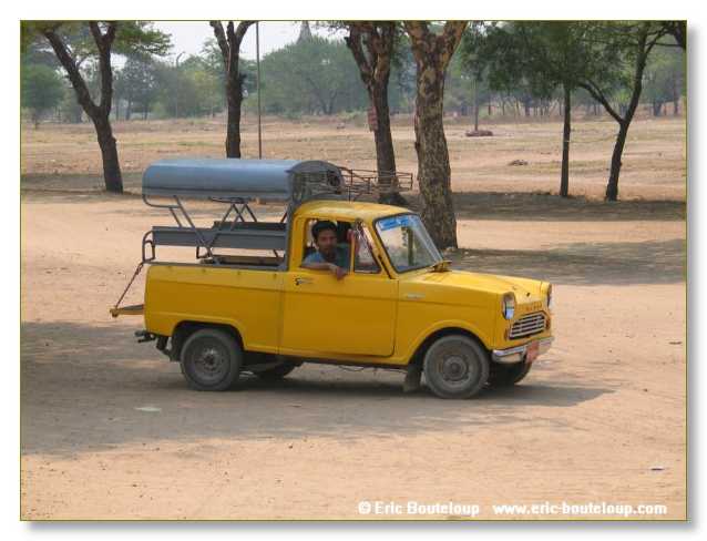 379_BIRMANIE_2006_03