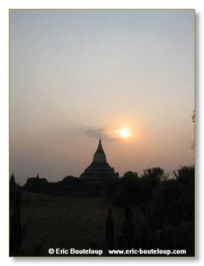 401_BIRMANIE_2006_03