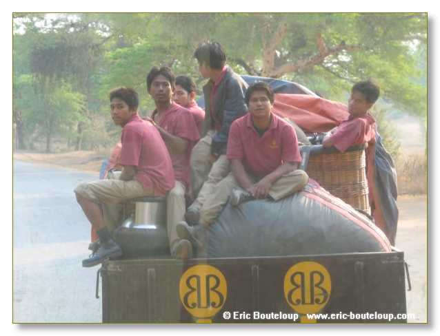 415_BIRMANIE_2006_03
