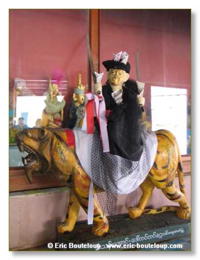 434_BIRMANIE_2006_03