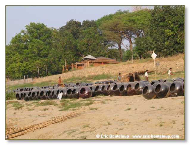 446_BIRMANIE_2006_03