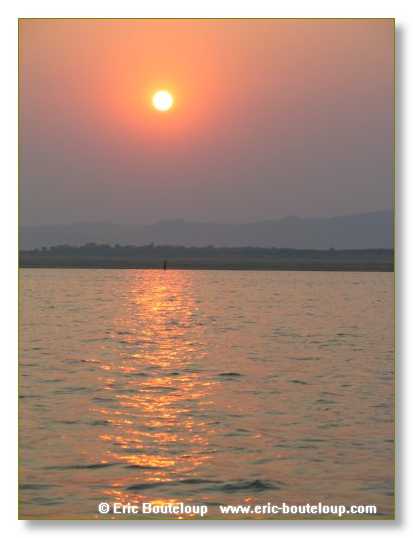 466_BIRMANIE_2006_03