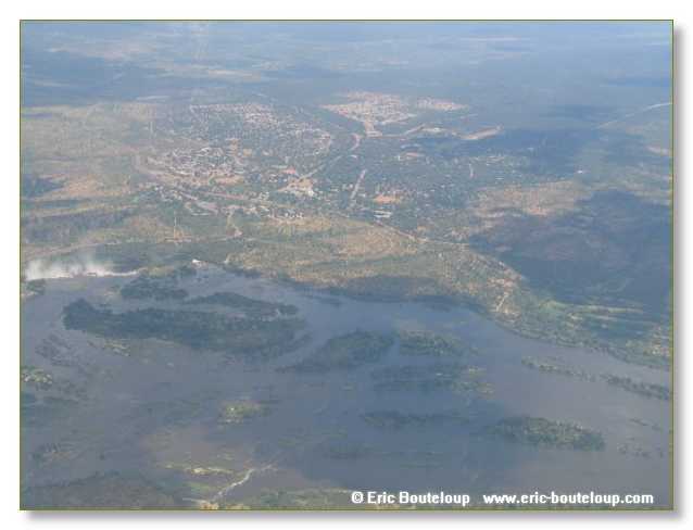 003_BOTSWANA_ZAMBIE_2005_Mars