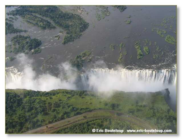 206_BOTSWANA_ZAMBIE_2005_Mars