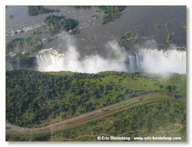 207_BOTSWANA_ZAMBIE_2005_Mars