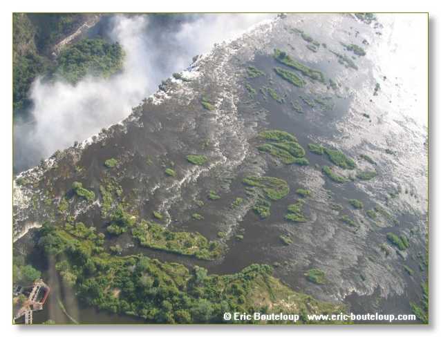 218_BOTSWANA_ZAMBIE_2005_Mars