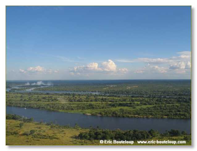 230_BOTSWANA_ZAMBIE_2005_Mars