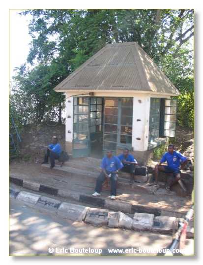 347_BOTSWANA_ZAMBIE_2005_Mars