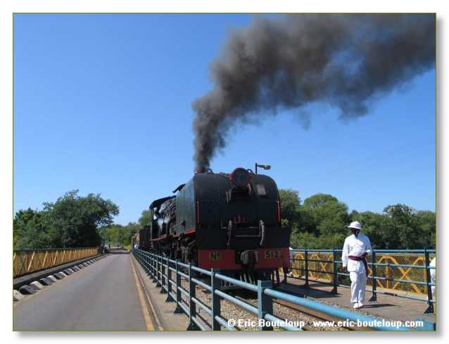 375_BOTSWANA_ZAMBIE_2005_Mars