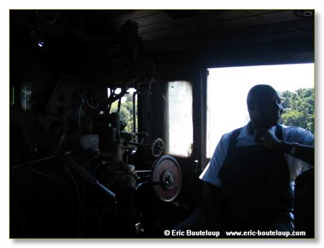 381_BOTSWANA_ZAMBIE_2005_Mars