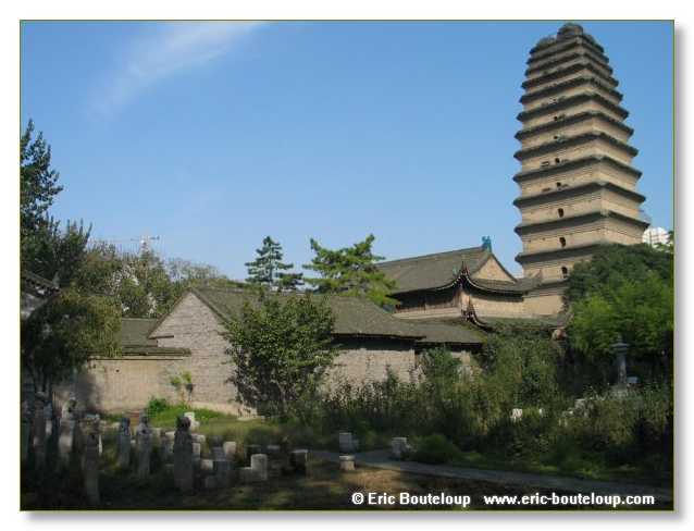 091_CHINE_Chine_du_centenaire_2006_Xian_visite_petite_pagode