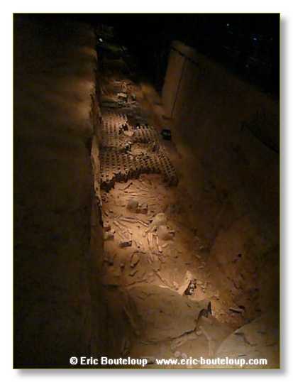 108_CHINE_Chine_du_centenaire_2006_Xian_visite_nouvelles_fouilles