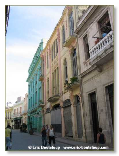 229_CUBA_2004
