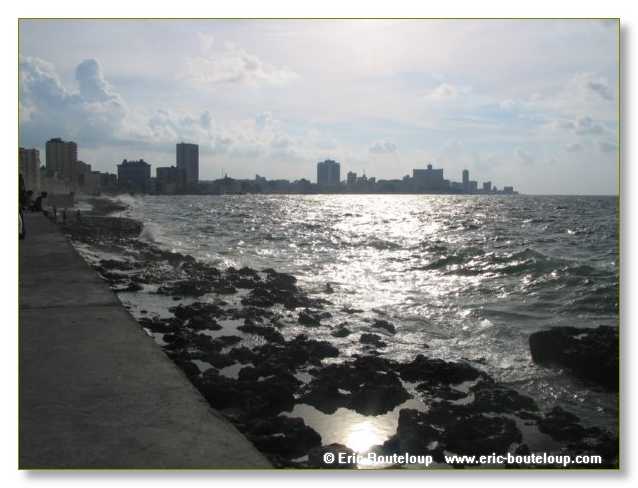 388_CUBA_2004