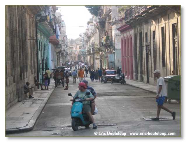 414_CUBA_2004