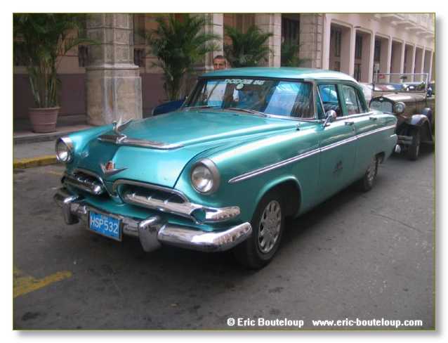 438_CUBA_2004