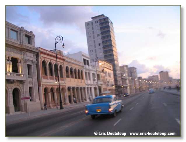 444_CUBA_2004
